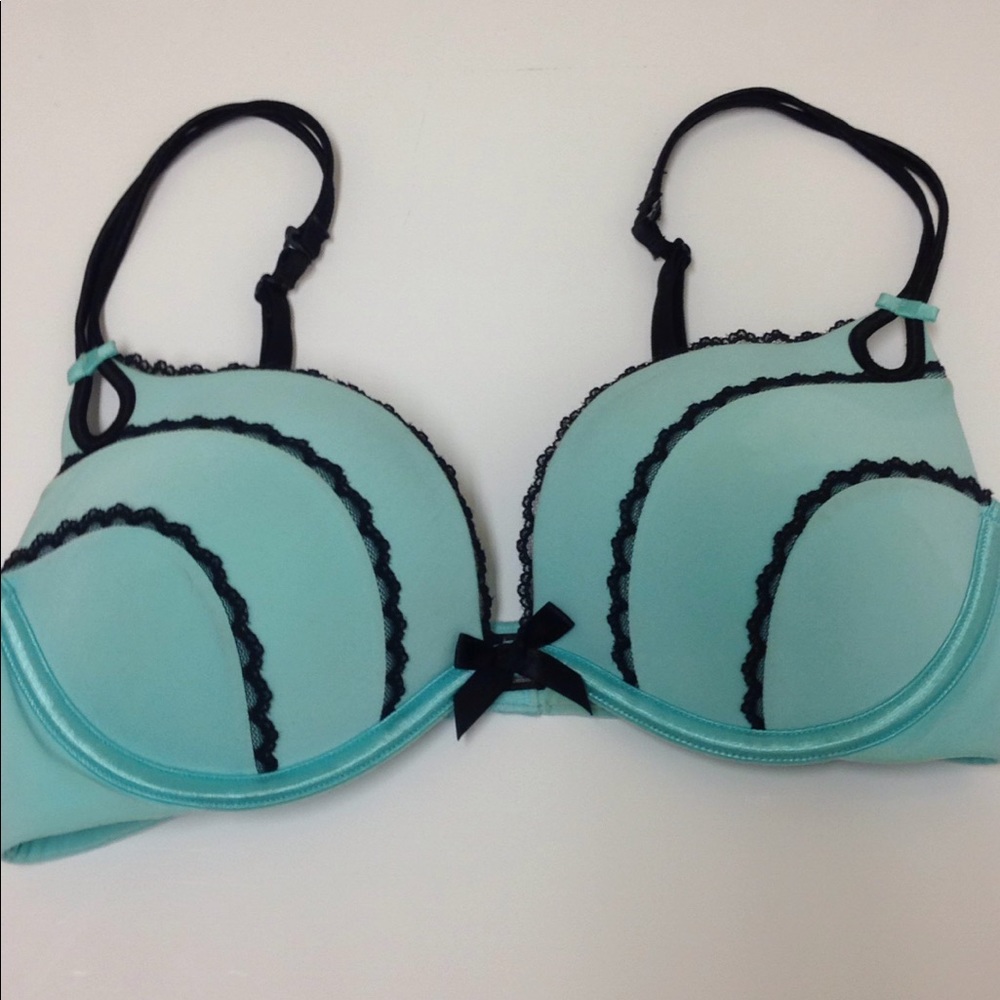 Victoria's Secret "Sexy Little Things" push-up bra